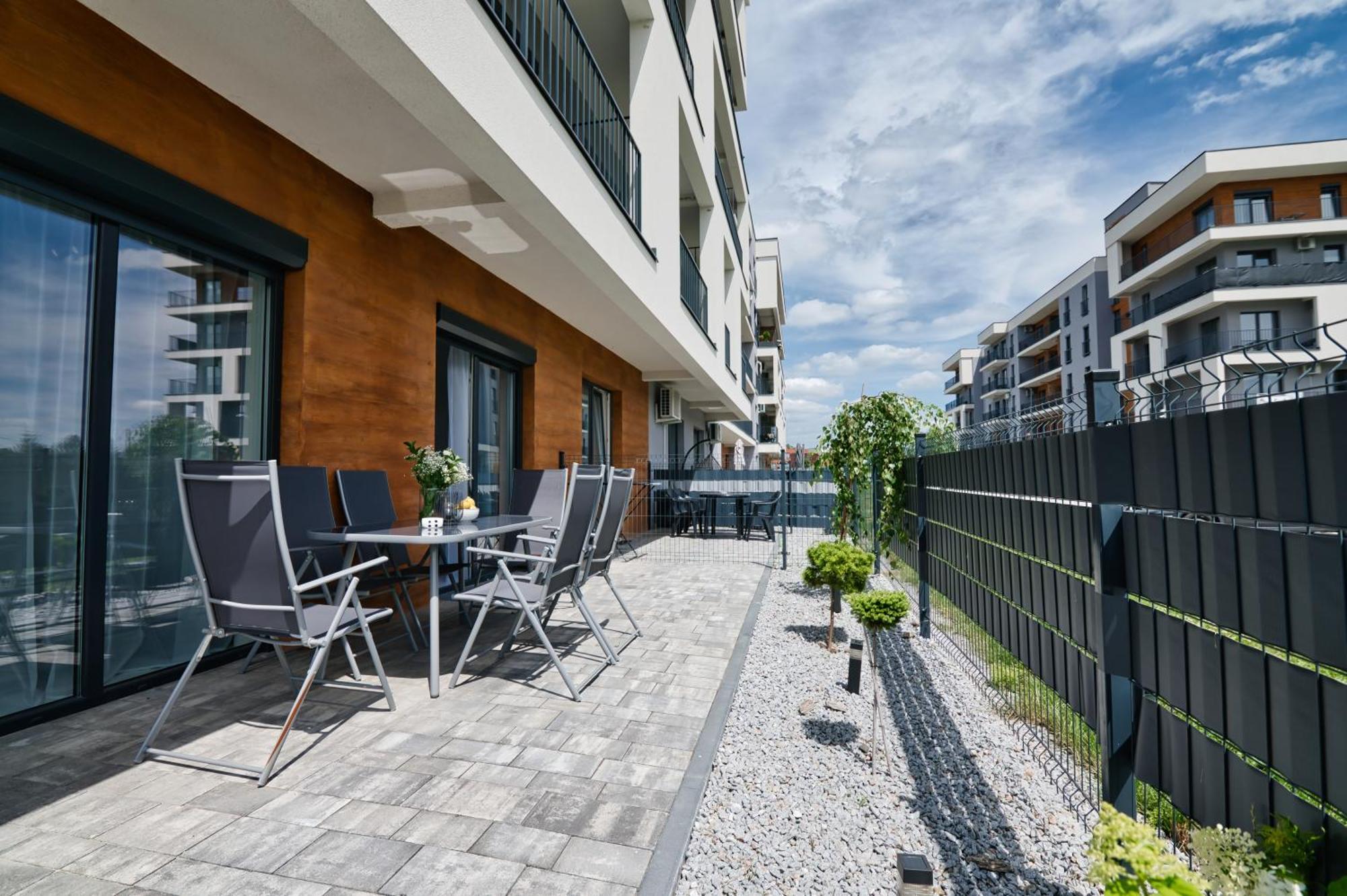 Pankrac 2 By Housine Apartment ซาตอร์ ภายนอก รูปภาพ